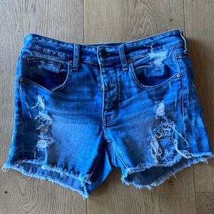 American Eagle Tom Girl distressed shorts size 6